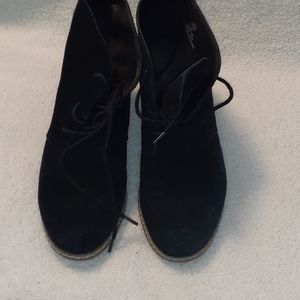 Black bootie
